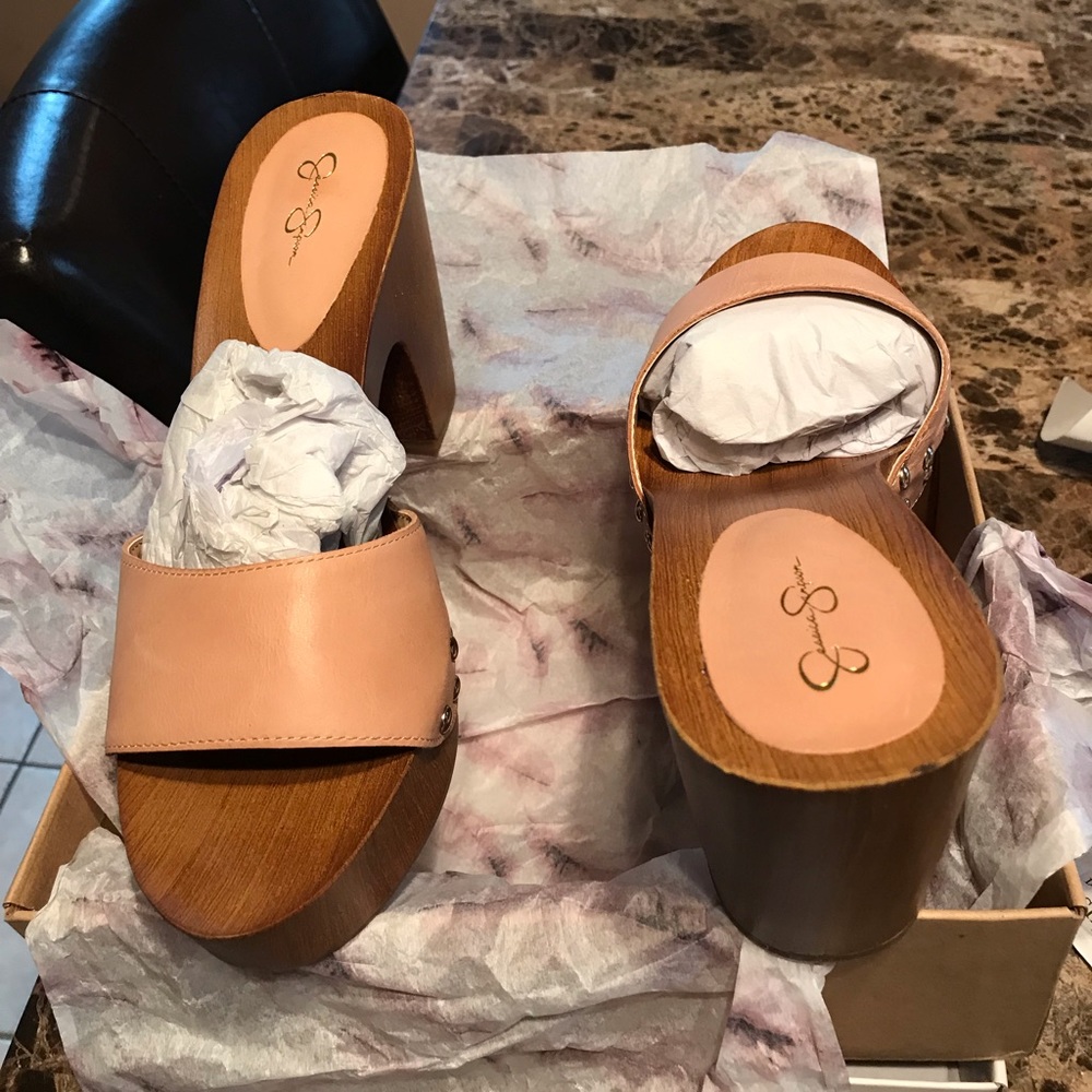 New Jessica Simpson Open Toe Clog